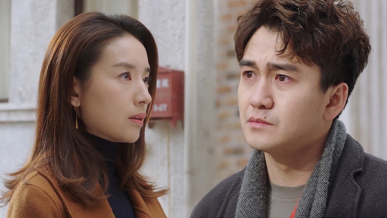 【最新電影】女秘书主动向总裁求婚却遭拒，隔天总裁竟买空全城钻戒求娶她！｜情感｜陸劇｜movie