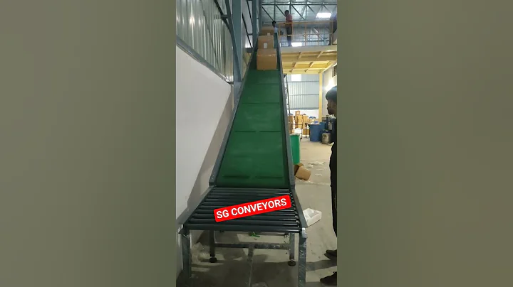 Inclined Loading & Unloading Belt Conveyor #conveyor #inclinedconveyor #conveyorsystem #beltconveyor