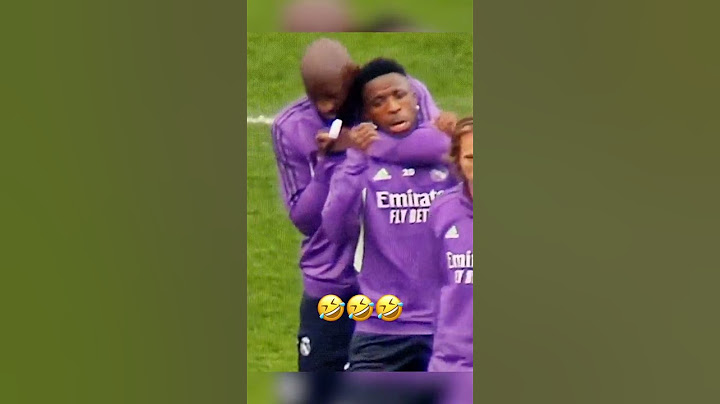 Antonio Rudiger and Vinicus in Real Madrid training 😂 (via @Real Madrid C.F.)#shorts