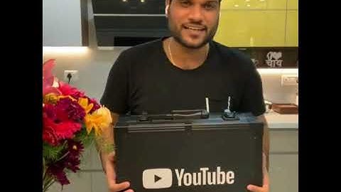 Arvind Sir Live UNBOXING Diamond Play Button 😍 #shorts By #arvind_arora #a2motivation