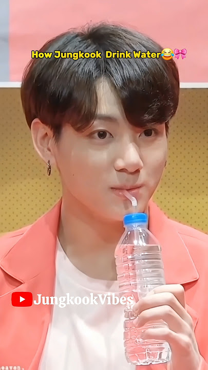 Watch BTS Jungkook Be Extra While Drinking Water! 💧😂
