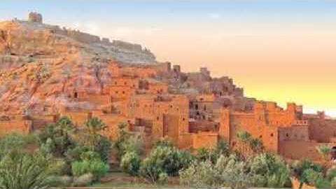 سورة المائدة بصوت الشيخ عمر القزابري