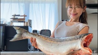 色々とすごすぎる鮭がやってきたので捌いてみました魚屋の森さん