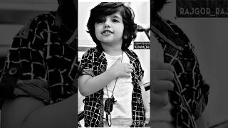 Very Cute Boy Status Song - Main Nikkla Gaddi Le Ke.