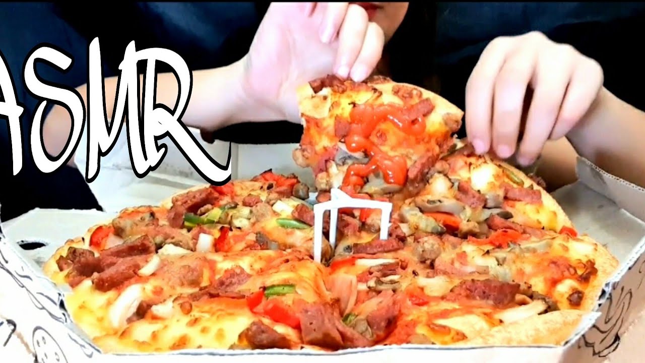 Whats On A Pizza Hut Supreme Pizza : Pizza Hut - Meat Lovers Pizza - Picture of Pizza Hut, Hong ...