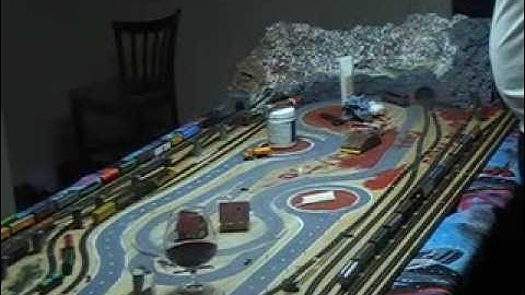 Faller car system with N Scale Trains