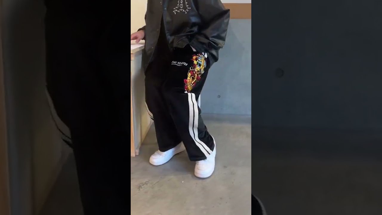 チュウカタベタイ Tiger track pants/Black Tiger track pants/Black | チュウカタベタイ