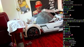 XQC Shows His New Setup At Ludwigs House.
