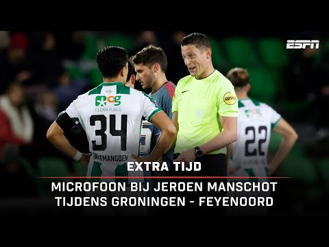 Jeroen Manschot zingt mee tijdens de rust en grapt met Wieffer over zijn omhaal ? | EXTRA TIJD ??