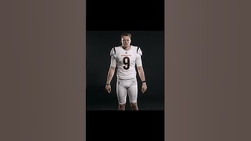 Joe Burrow vs. Justin Fields