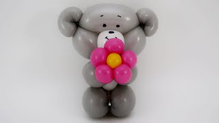Медвежонок с цветочком из шаров | Bear cub with a flower balloon (Subtitles)