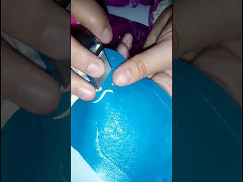 جمالية النقش على الجلد