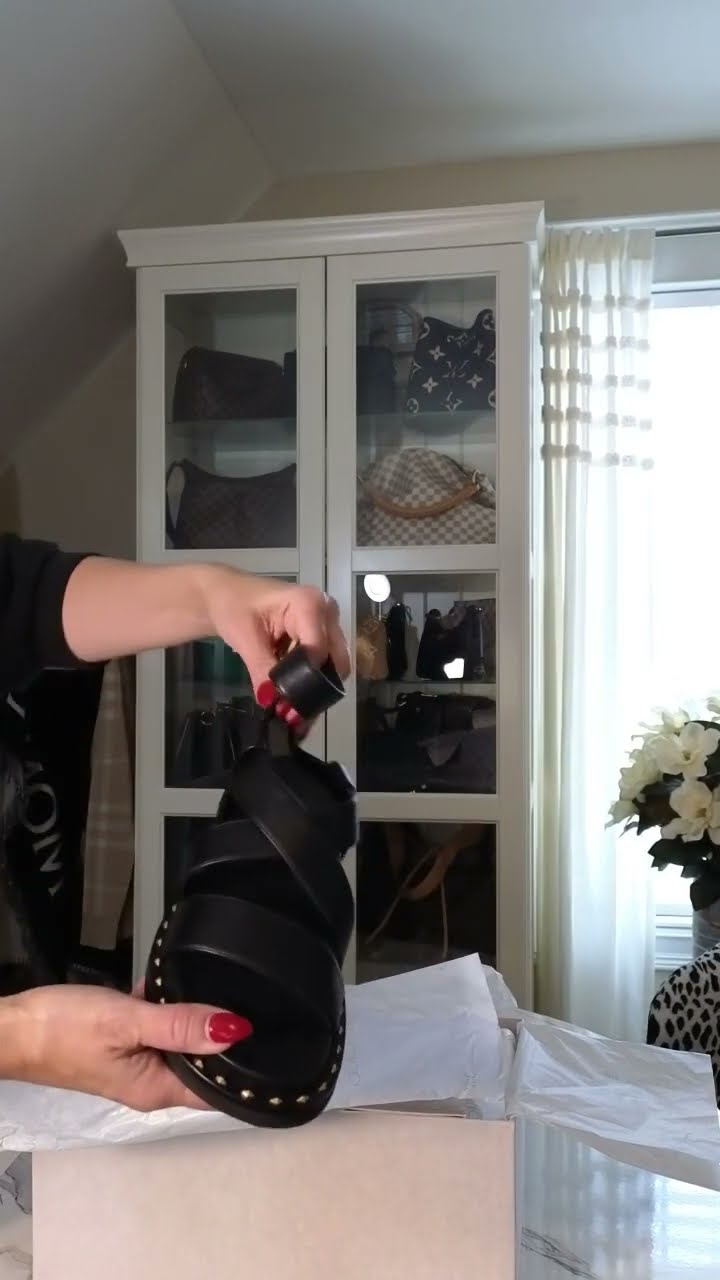 JIMMY CHOO BLAISE FLAT SANDAL 2025 - YouTube