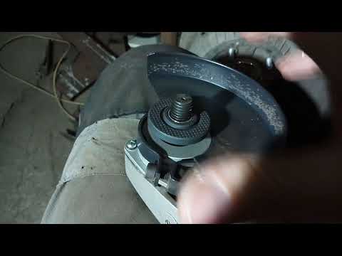 УШМ Зубр 125-800, как устранить биение диска своими руками.