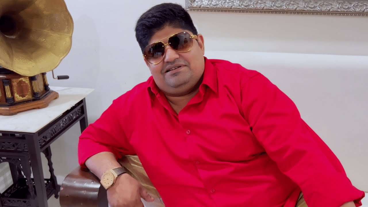 FAMILY MEETS BILLIONAIRE MAMU! Ft. Gullu Dada, Akbar Bin Tabbar - YouTube