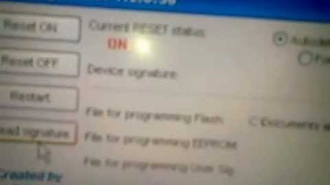 parallel port AVR Programmer using at89s52