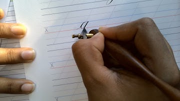 Lowercase letter "q" in #copperplatecalligraphy #calligraphy #alphabet #handwriting