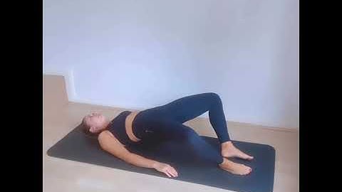 Glute bridges with external rotation
