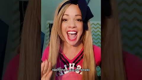 MAIOR VERGONHA QUE EU JÁ PASSEI NA ESCOLA by Ashley