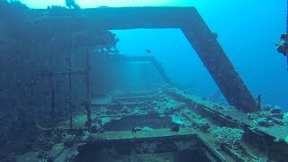 Underwater shipwreck exploration - Salem Express part 1