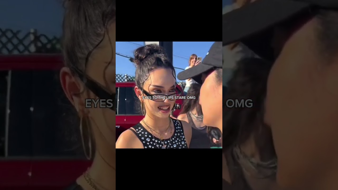 I'd pass out if she looked at me like that 