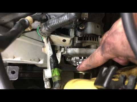 How to remove and reinstall an alternator on a Honda CRX 88-91 - YouTube
