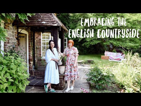 She Turned Her LOVE FOR ENGLISH COUNTRY LIVING Into An Entire World