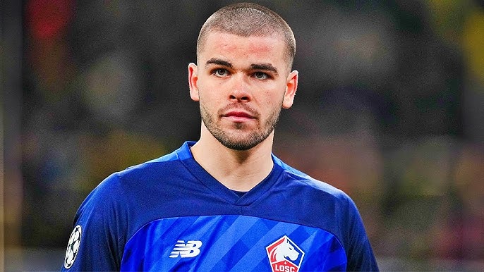 Lucas Chevalier is FIRST-CLASS GOALKEEPER!