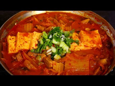 Vidéo: Soupe De Kimchi