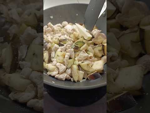 Что приготовить из курицы и баклажана, простой и вкусный рецепт