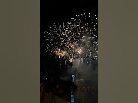 Салют в Екб - YouTube