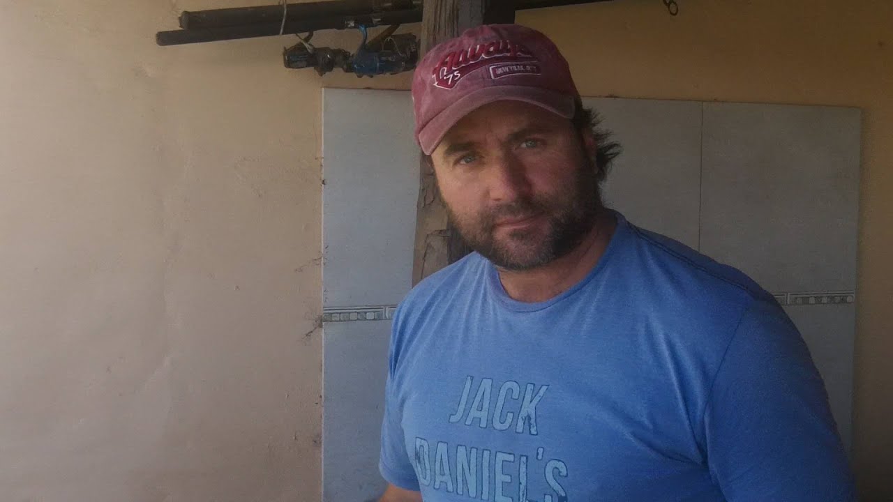 SE PASO EL PELUQUERO!!!! (pollo deshuesado,morron relleno,papas rejilla,carne y muchos tips)