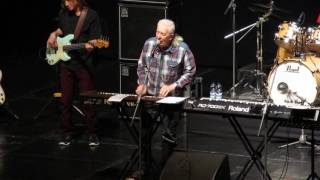 Video thumbnail of "John Mayall - Oh, Pretty Woman @ Dom Muzyki i Tańca, Zabrze 19.02.2014"