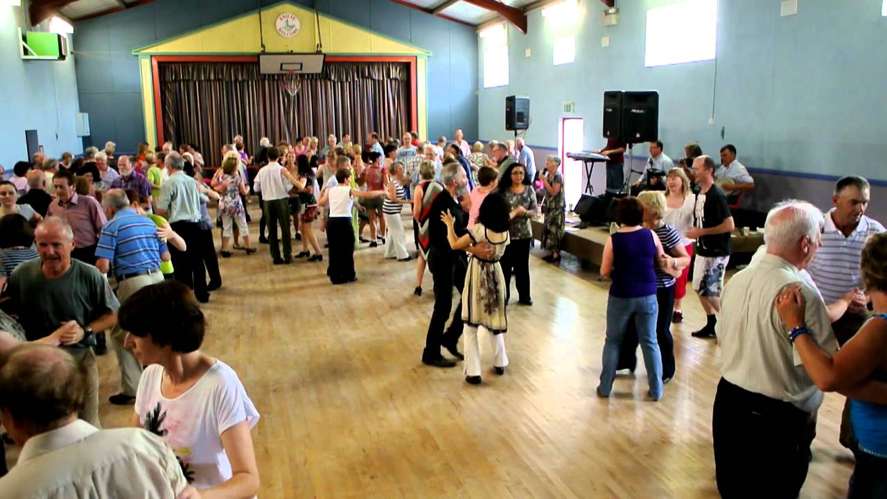 Sliabh Fraoch by Abbey in Ballyfin