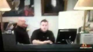 Chumlee drops the ball and chain