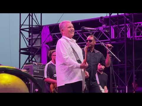 General Public "Never You Done That" live at Lost '80s Live, Pier 17 - August 2, 2025