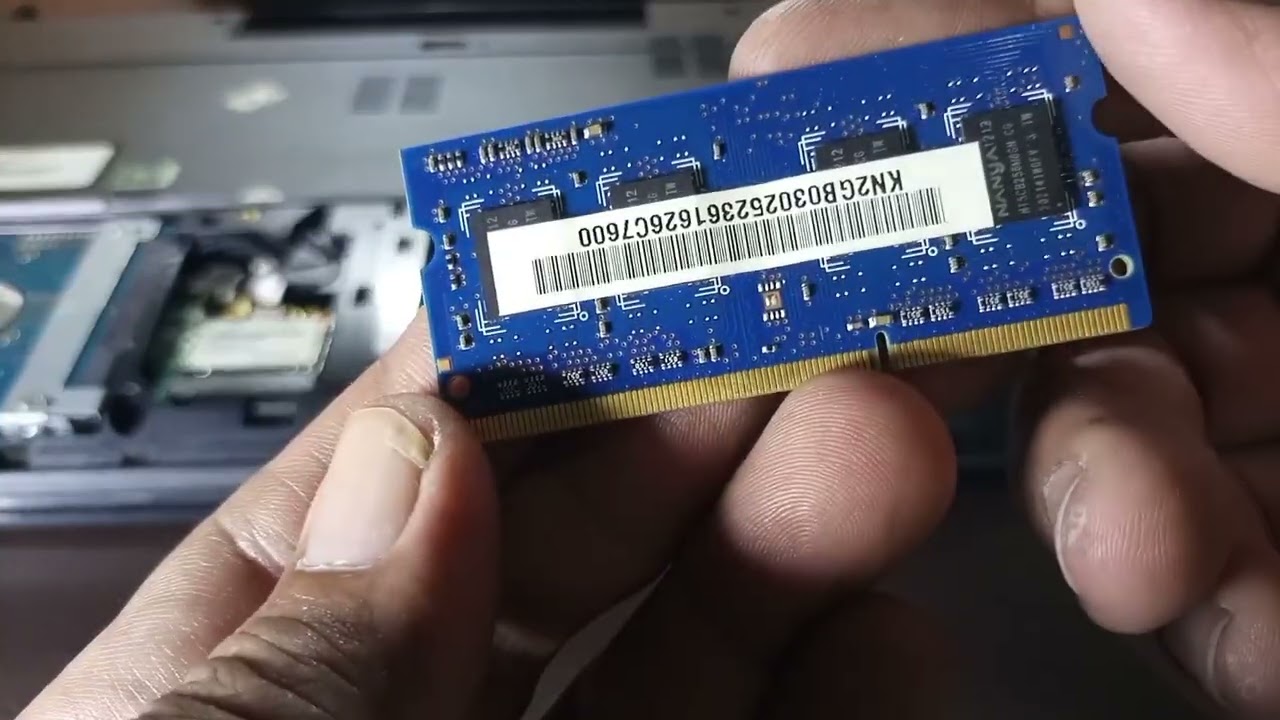 Upgrade sendiri RAM Acer Aspire e1-471 bawaan laptop 2GB ke 8GB
