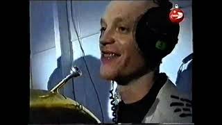 НеГолубой Огонек (Ren-TV, 01.01.2004 г.) Неприкасаемые и Филипп Киркоров – «Свободу Анжеле Дэвис!»