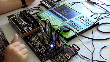 random techno 150(200bpm) Polyend Tracker, Bastl Softpop SP2, Bastl Thyme, PO-133, Korg NTS-1