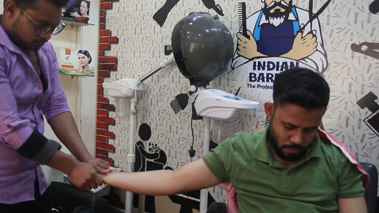 Professional Salon Relaxing Head and Back Massage Indian Massage