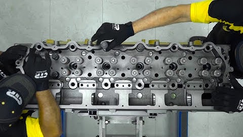 Cylinder Head Installation