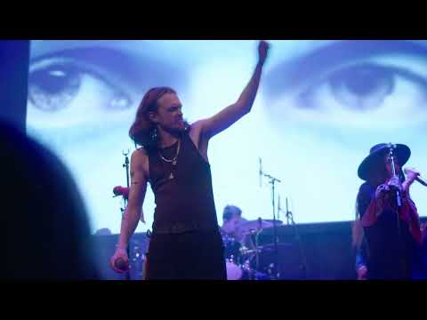 Simon Moholt &