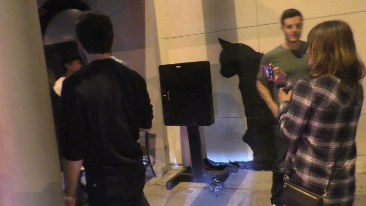 Jennifer Meyer leaves dinner at Craigs in West Hollywood - YouTube