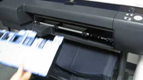 Replacing Maint Cartridge iPF6100