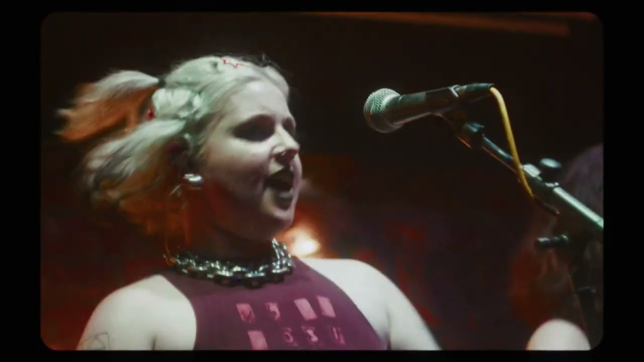 Tay Taylor | Live at Eagle Inn | Spinning Out