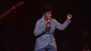 Gladys Knight Intro and On and On Live in Hammond, IN (Chicago area)