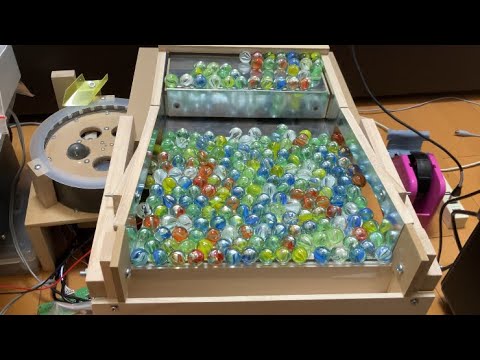 自作メダルゲーム】 ビー玉プッシャー 制作中〜 - YouTube