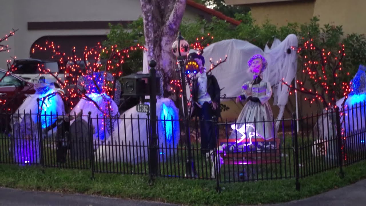 Halloween Yard Haunt 2015 YouTube