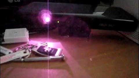 XBOX 360 Kinect infrared light effect