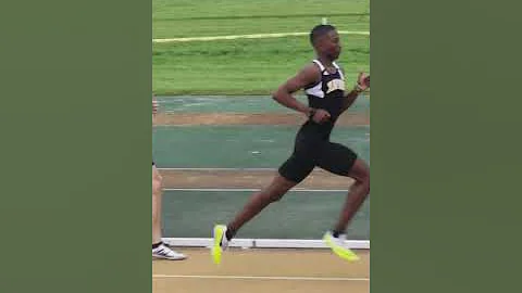 Kareem Burton First 800